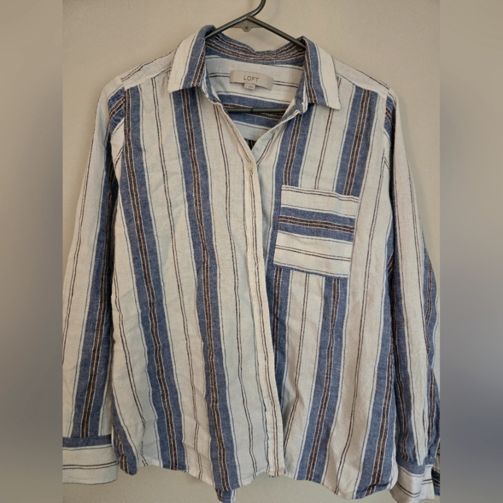 LOFT linen button down